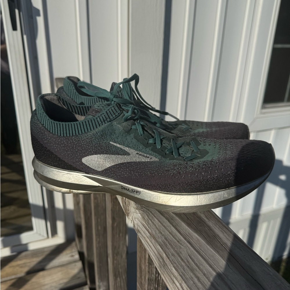 Brooks Athletic Shoes in Green and Black